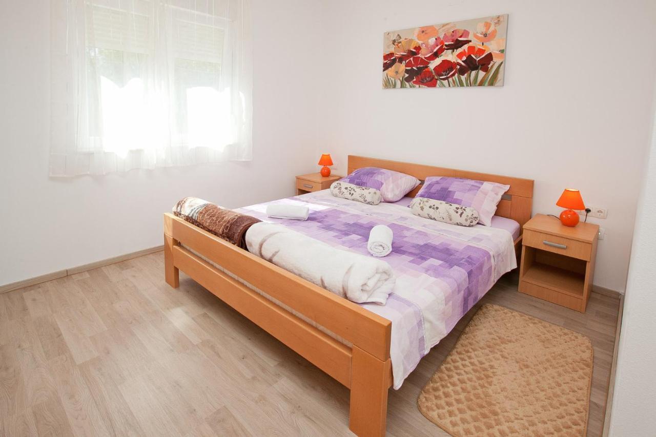 Apartmani Lea ستاريغغاد باكلينتسا المظهر الخارجي الصورة